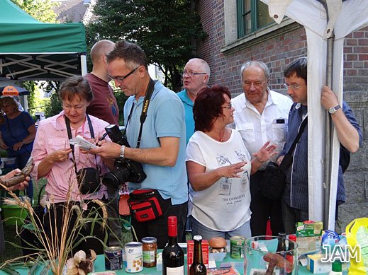 iskussionen am Stand